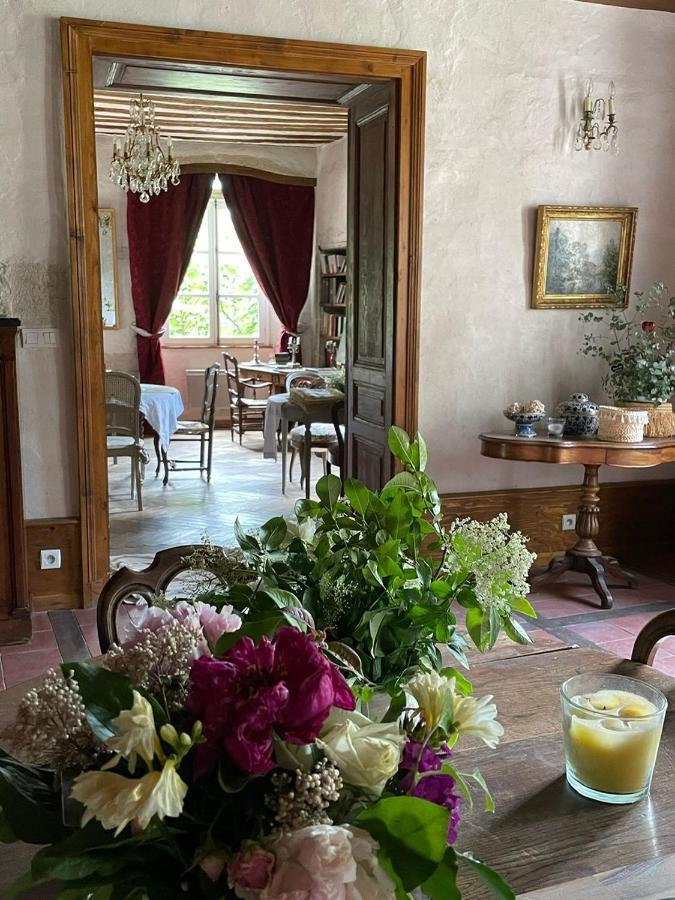 Domaine Du Tres-Haut - Chateau De Montanges エクステリア 写真