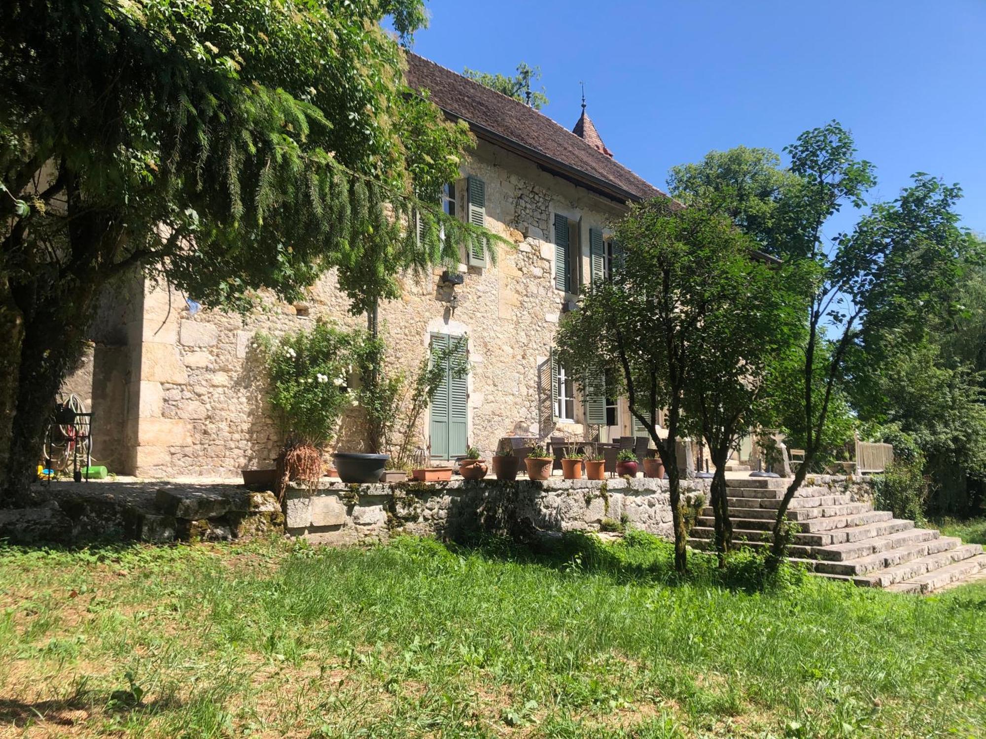 Domaine Du Tres-Haut - Chateau De Montanges エクステリア 写真